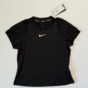 NWT Nike Court Dri-Fit Women Advantage Slim Fit T-Shirt Black